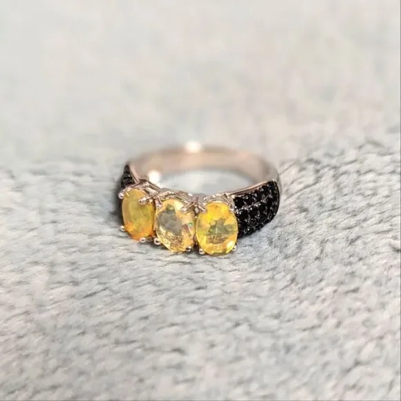 NWOT - Oval Ethiopian Opals w/ Black Spinel Rounds Rhodium Sterling Silver Ring - Picture 2 of 15